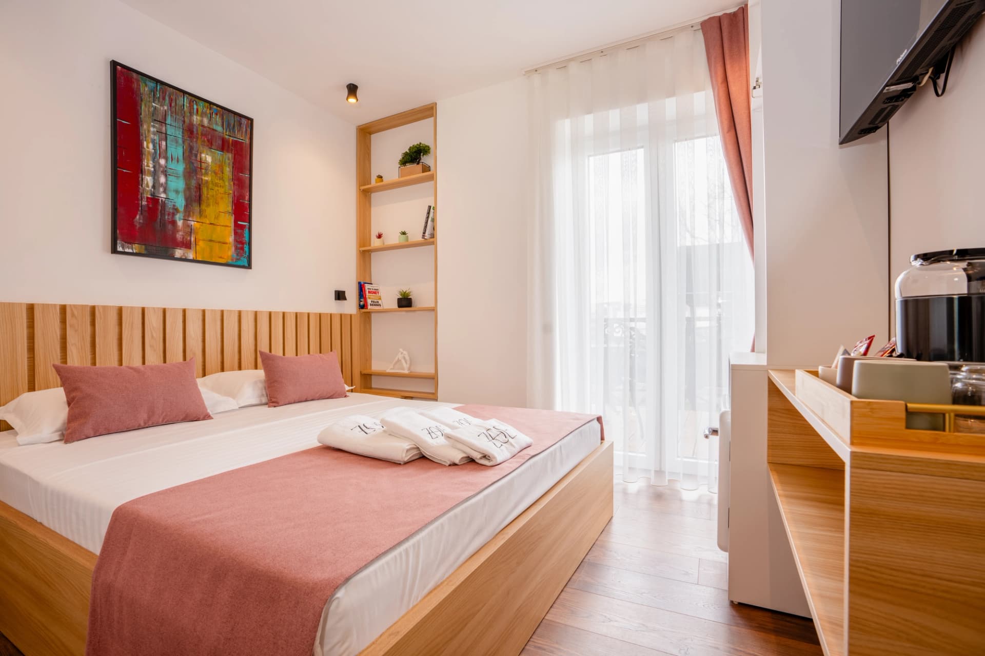 Soft Balcony at ZOE Hotel Prishtina - image 1