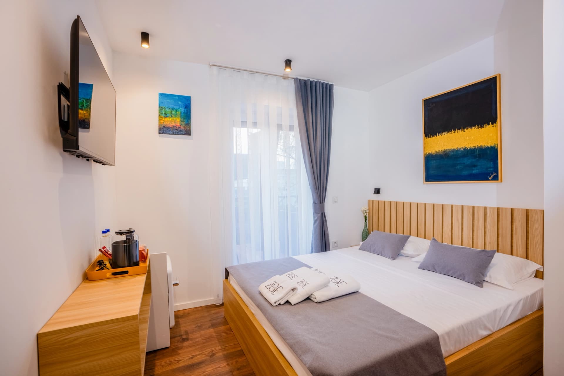 Urban Grey Balcony at ZOE Hotel Prishtina - image 1